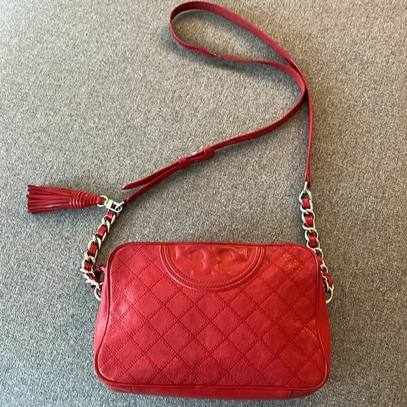 Tory Burch Fleming Red Crossbody Camera Bag - Picture 6 of 14